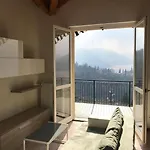 The Pearl - With Terrace Appartement Perledo