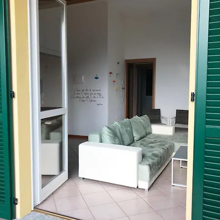 The Pearl - With Terrace Appartement Perledo