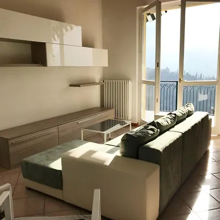 The Pearl - With Terrace